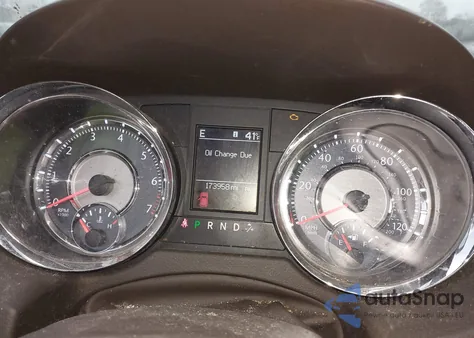 2014 Chrysler Town & Country Touring z USA, uszkodzony, nr VIN 2C4RC1BG2ER219229